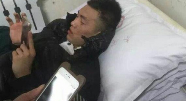 郭艾伦被砸女友心疼:望嘴下留情 郭艾伦女友个人资料曝光