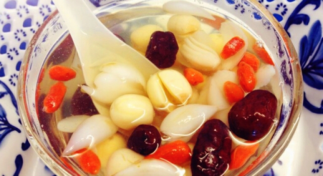 夏天爱自己就多食莲子吧 莲子的功效与作用