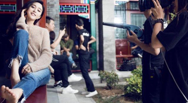 又捡了一次狗粮!范冰冰和李晨拍情侣写真