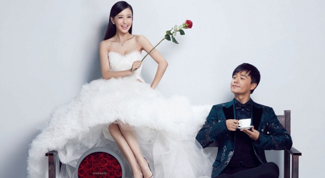 疑似佟丽娅陈思诚夫妻已和好 儿子朵朵近照曝光