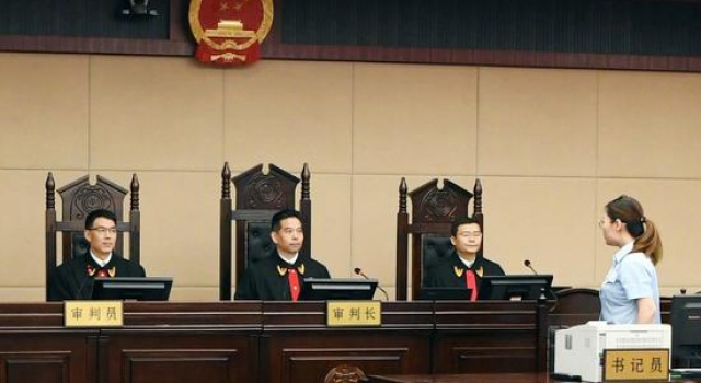 “辱母杀人”案二审今日开庭 你期待怎样的审判结果?