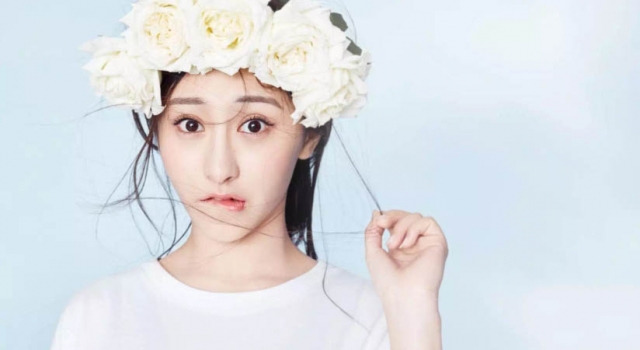 朱圣祎小清新写真 红白纱裙展少女诱惑