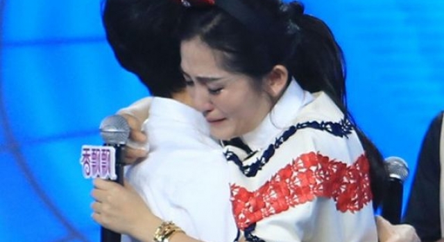 何炅谢娜胜似爱情的友谊 何炅:因为你幸福所以我幸福