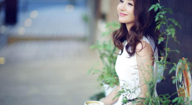 杨蓉为什么一直不红? 性格太倔是硬伤