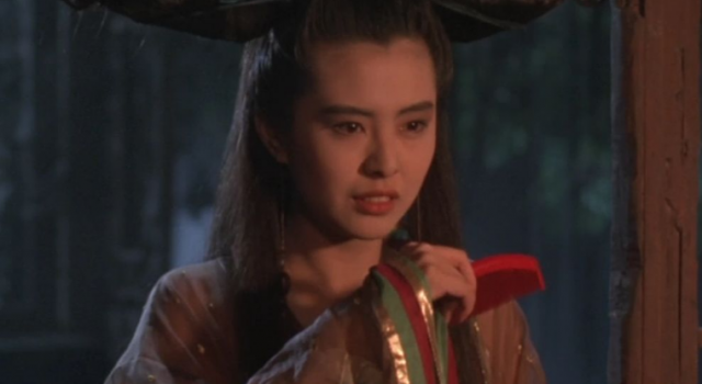 网友偶遇王祖贤 粉色套装显少女心