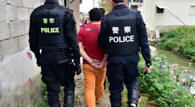 男童上学途中被砍 背后竟牵扯出黑帮团伙!