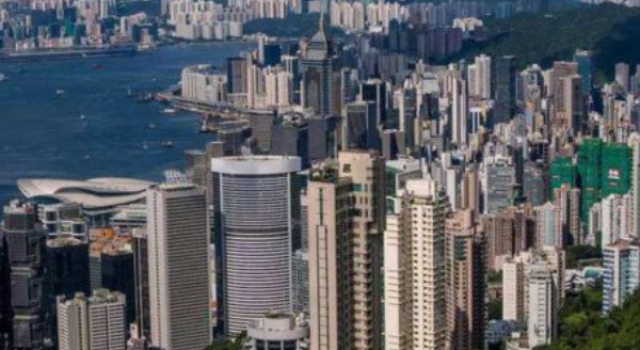 中国大陆亿元家庭达11万户 网友:我看看就好
