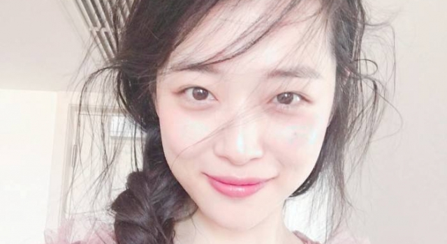 雪莉直播被骚扰 天之大变态无奇不有也不分国界!