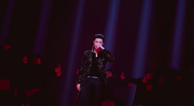 张艺兴:国风与街舞的完美结合,一曲《炎黄子孙》燃爆全场