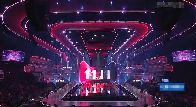 浙江狂欢夜女星:杨超越胖了,黄奕浮肿还脸歪,熊黛林鼻头怪异