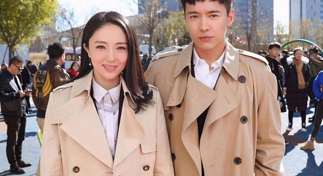 38岁高云翔,带4岁女儿现身董璇餐厅,离婚后他仍旧是好父亲