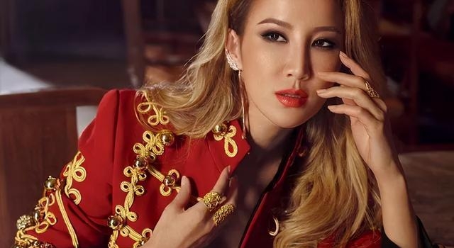 李玟一句耐人寻味的“我是中国香港人”,是种多么高明的笼络人心