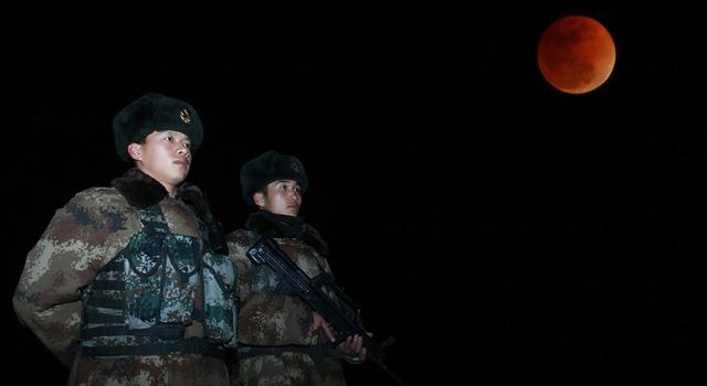 雷霆战将收刀入鞘,这样的神剧停播,我为小孩子感到高兴