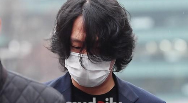 韩国男团B.A.P成员金力灿涉嫌猥亵出庭受审