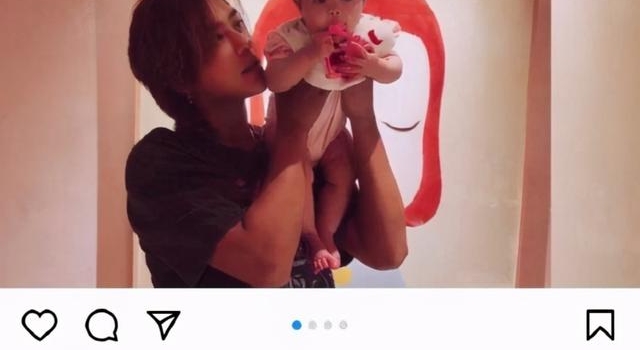 罗志祥为干女儿晒萌照,经纪人晒情侣照片,周扬青还是败给经纪人