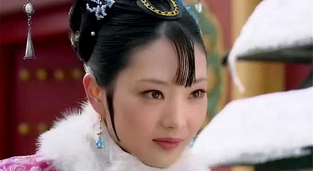 甄嬛传:难怪皇帝会宠爱赤芍,你看赤芍的真实身份是谁?