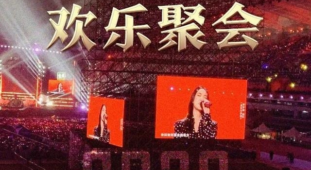 18岁女孩“好声音”夺冠,现场改歌词致敬英雄武汉