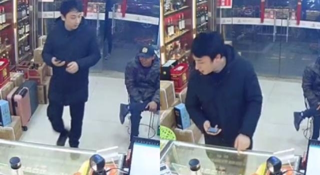 王思聪跑小店买烟,出手阔绰一包烟350块,门口还站俩妹子等他