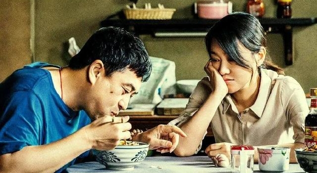 男有张嘉益,女有孙俪,《装台》和《安家》谁才是年度剧王?