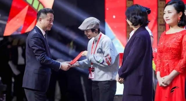 《刑场上的婚礼》亮相中国戏曲电影展 再获电影大奖