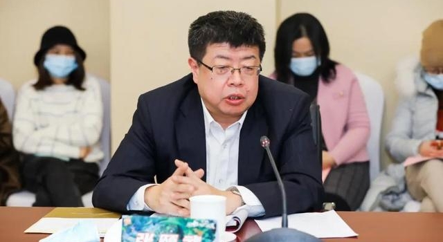 张颐武:它用温柔的镜头讲述独特的中国故事