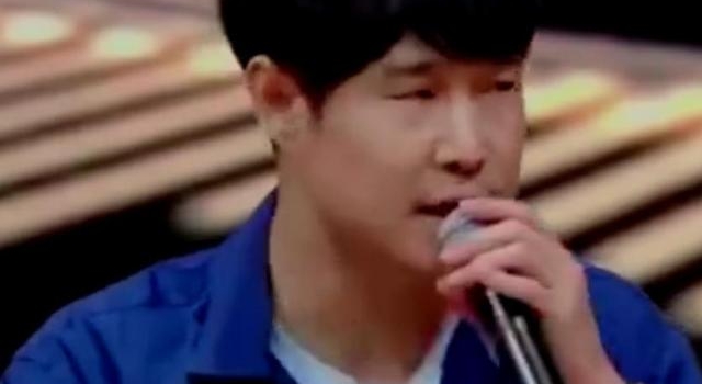 小沈阳宣布放弃小品!说出原因令网友心酸,无奈遭评委三灯全灭