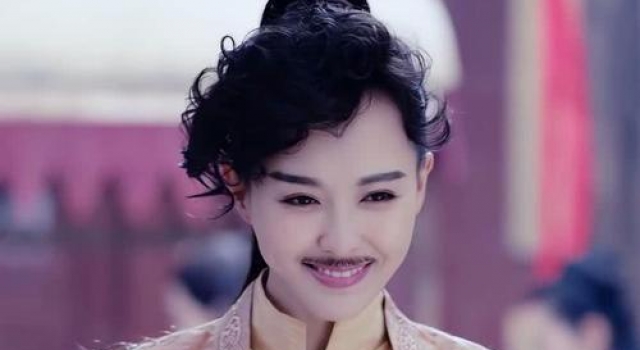 同样是女扮男装,这10位女演员扮相,才叫尊重观众