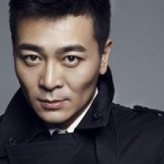 ���и������ϼ�����ͼƬ_����������˭?