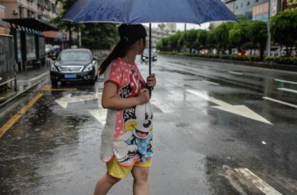 12岁女孩被性侵产下74岁老人孩子！