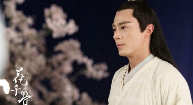 【星尚头条】邓紫棋演唱会零元倒贴不及维密超模的全裸诱惑
