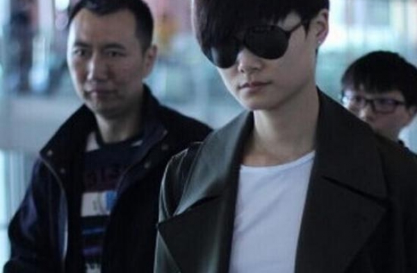 李宇春被称李宇冬 网友调侃：玩雪的李宇冬越来越帅了