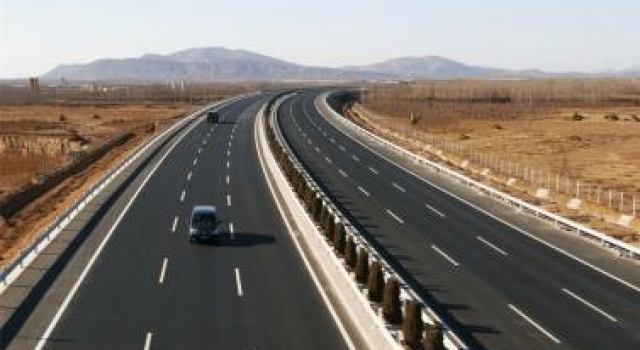 2016春运高速公路8大安全通行技巧