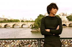 �ռ���Ů�����ĸ���14��1��75 ���������Ů��