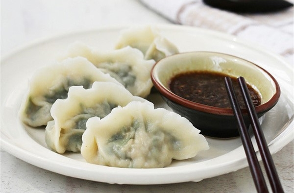 韭菜香菇水饺怎么做？韭菜香菇水饺做法图解