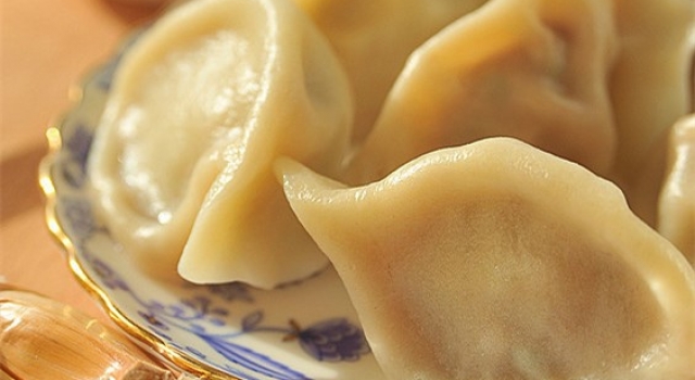 洋葱牛肉水饺的详细做法步骤