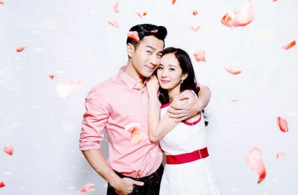 刘恺威和杨幂的女儿正面照 神似老爸青涩时