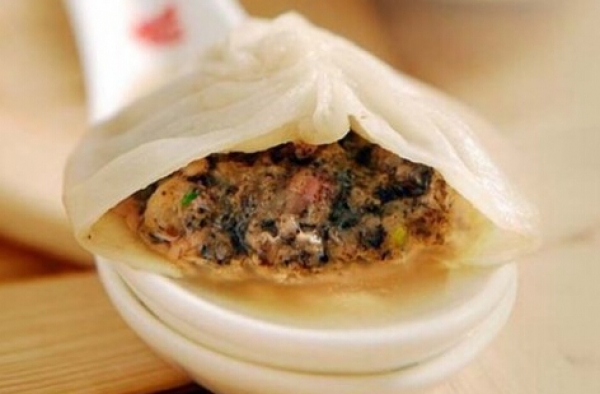 陕西包子铺为了卖相好 卖“有毒铝包子”:或致老年痴呆