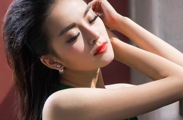 种丹妮男友是谁?在剧中老做“第三者”被观众骂惨