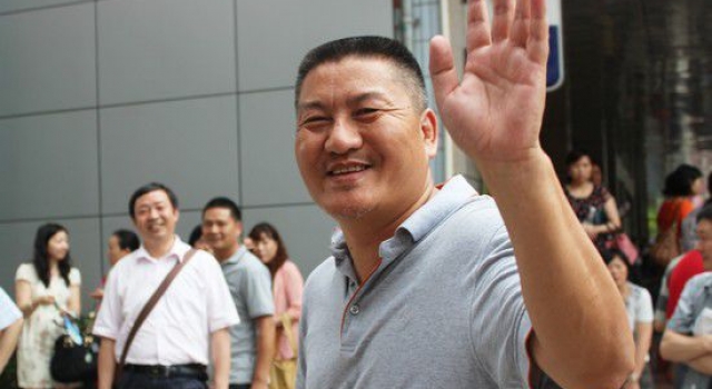 四川49岁高龄“最牛考生”梁实 今再战高考已是第20次