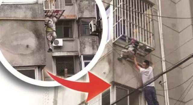 4岁男童从卧室防护栏空隙掉下 男子救人后悄然离去