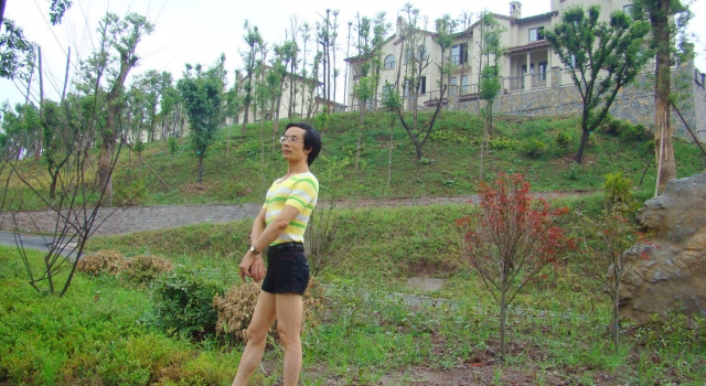 从重庆最牛胸肌哥学习健身之道 胸肌不再是梦想