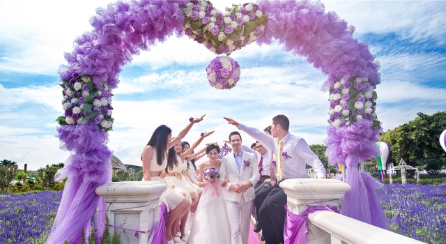 恋爱虽易婚姻却不易 什么样的女人适合与你结婚呢