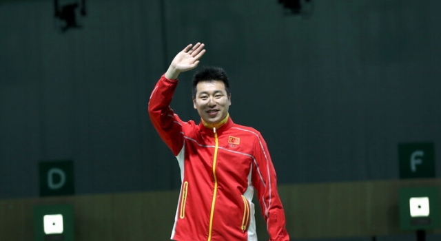 庞伟遗憾摘铜 杜丽庞伟夺银摘铜被赞“保定骄傲”