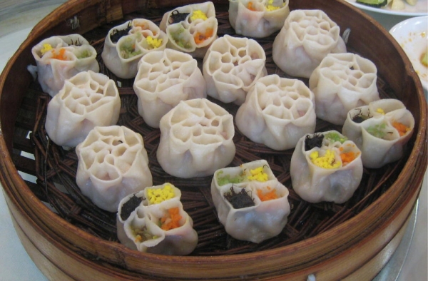 鸳鸯蒸饺 色香味俱全的特色小吃