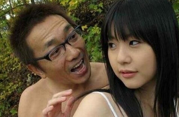 惊！曝北师大副院长对女学生性骚扰 校方:正在调查