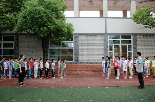 南通小学首推"性别教育"：体育课男女分开上避尴尬