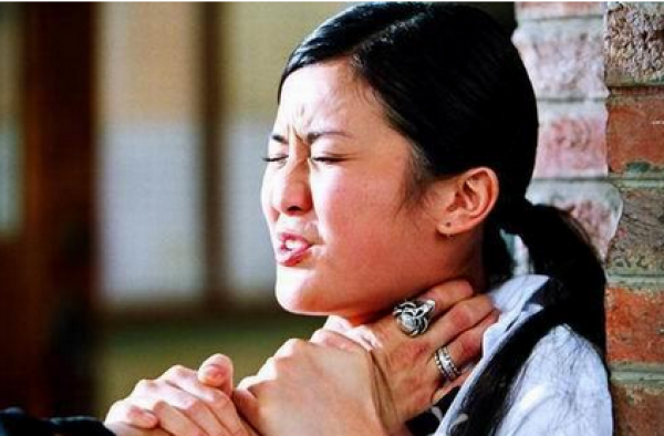 惊！11岁男童因争执掐死7岁女孩 正常上学吃饭玩耍