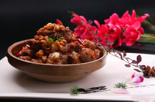 腊八节吃什么呢？传统的食物给你带来冬日的温暖