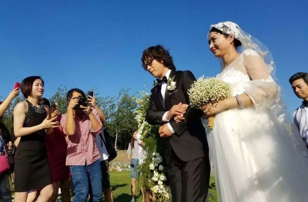 恭喜斓曦喜得贵子 眉庄小主升级做辣妈了