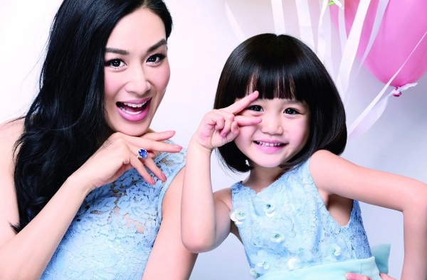 严稚棱爸爸是谁?严稚棱爸爸与钟丽缇离婚真相揭秘